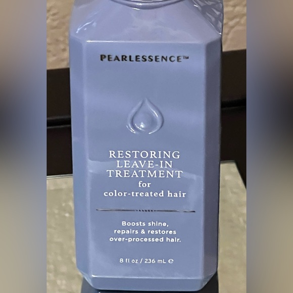 Restoring Leave in treatment by Pearlessence for color treated hair. 8 oz. - Picture 2 of 12